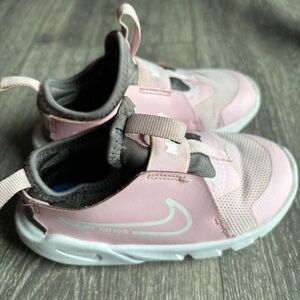 Nike Flex Runner 2 Toddler Girl Slip On Shoes Size 9C Pink DJ6039-600